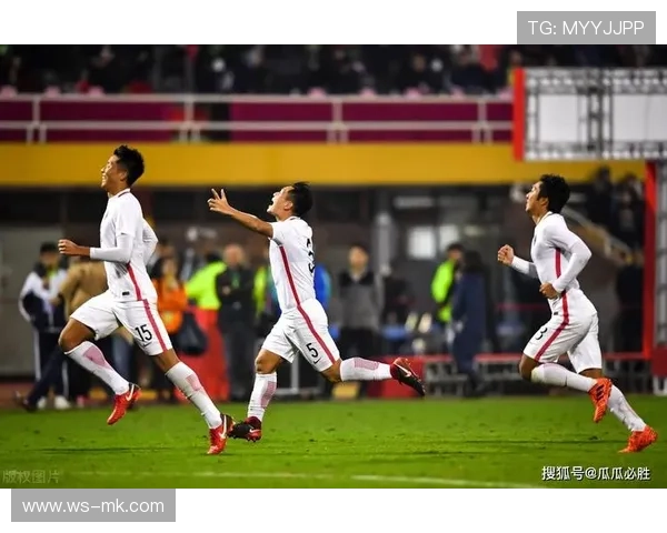 足球球星亲自讲述成长故事与赛场幕后心路历程